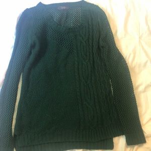 Jessica Simpson green sweater